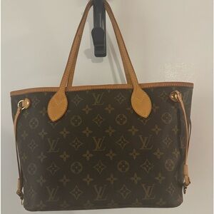 Louis Vuitton PM Monogram Neverfull